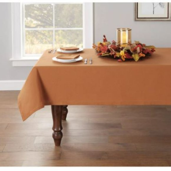 Tablecloths (Set of Two) - Picture 5 of 11